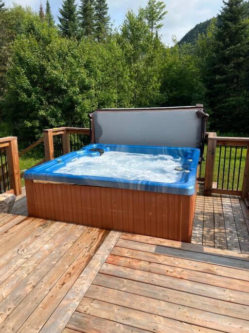 Chalet L'Erable Mont-Tremblant/Lac Superieur & Spa Esterno foto